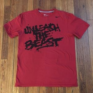 Nike men’s large shirt